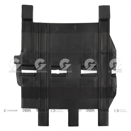 SOPORTE DE PARAGOLPE DELANTERO R.A. 8271/4D