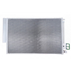 CONDENSADOR DE AIRE ACONDICIONADO DENSO 8C7570000R1