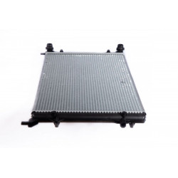 RADIADOR DE AGUA DENSO BC422136-5550