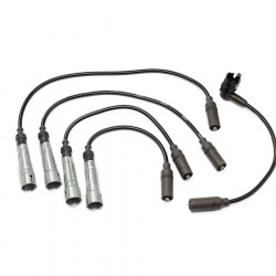 JUEGO DE CABLES DE BUJIAS...