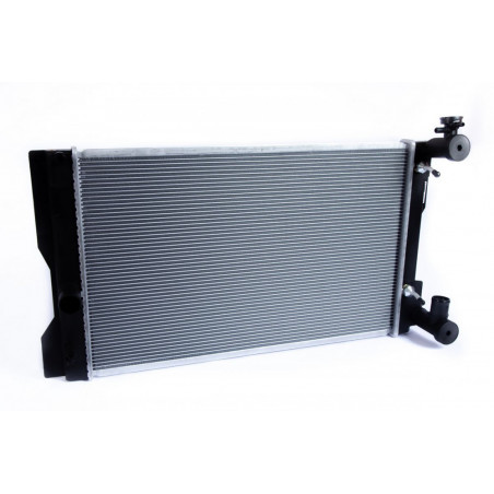 RADIADOR DE AGUA DENSO BC422136-3870